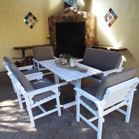 Kasa Nama Hotel Edgemead Kültér fotó